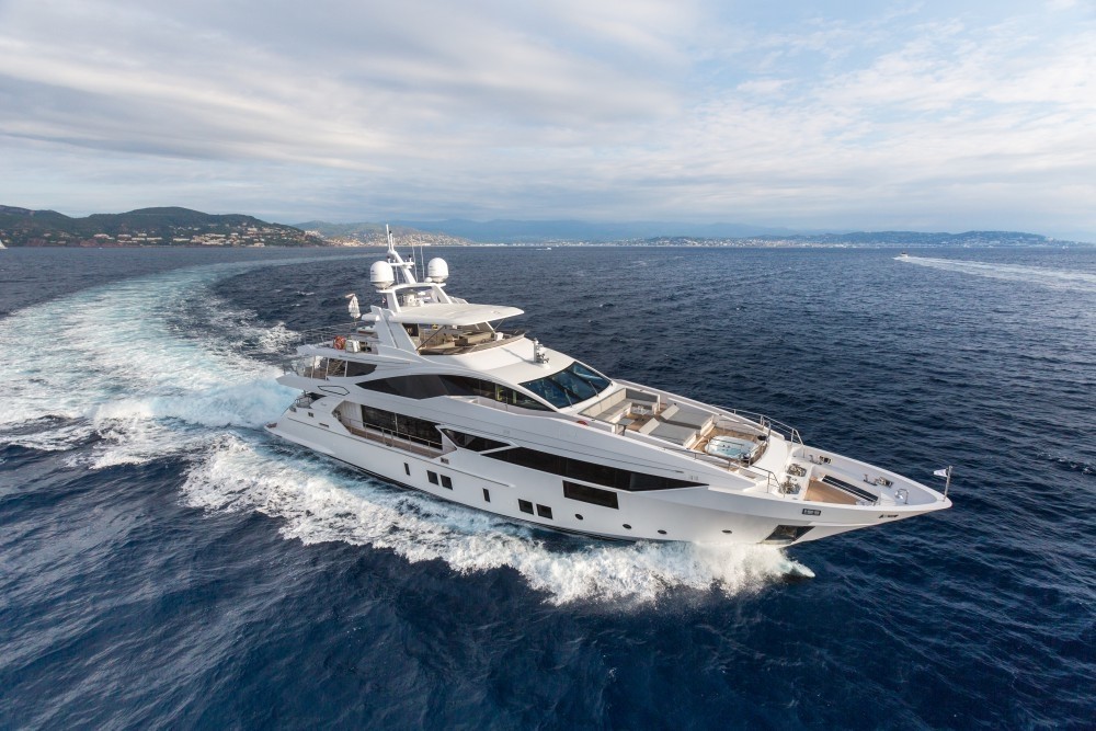 Yacht IRON MAN, a Vivace 125' Superyacht CHARTERWORLD Luxury